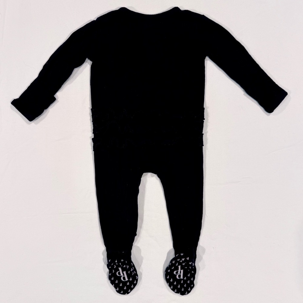 Posh Peanut Ruffled Footie Girls 0-3M Black Zippered Sleeper Pajamas Bamboo - Picture 5 of 9